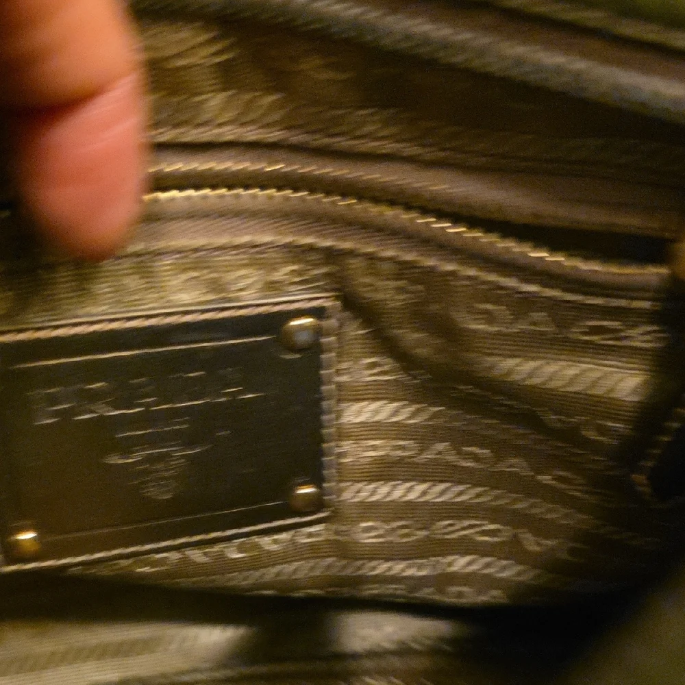 Prada Khaki Green Men's Messenger Bag - Picture 4 of 6